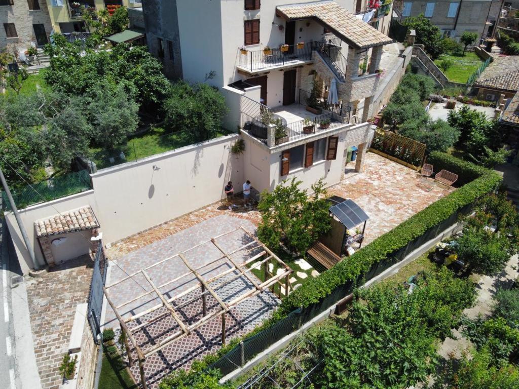 La Casa Delle Api Bed & Breakfast Offida Exterior foto